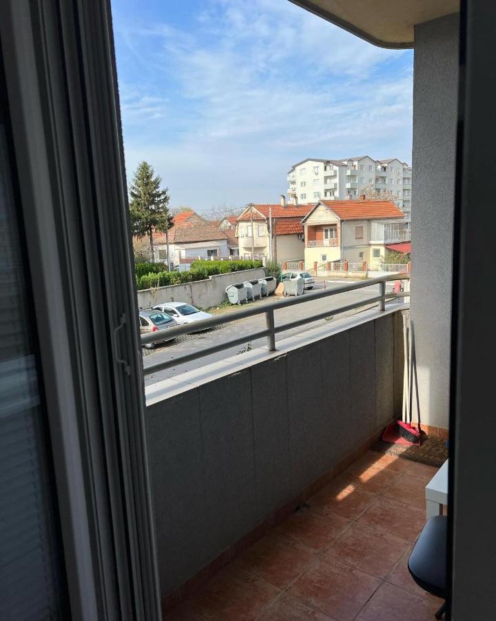 Apartments D&D Požarevac エクステリア 写真